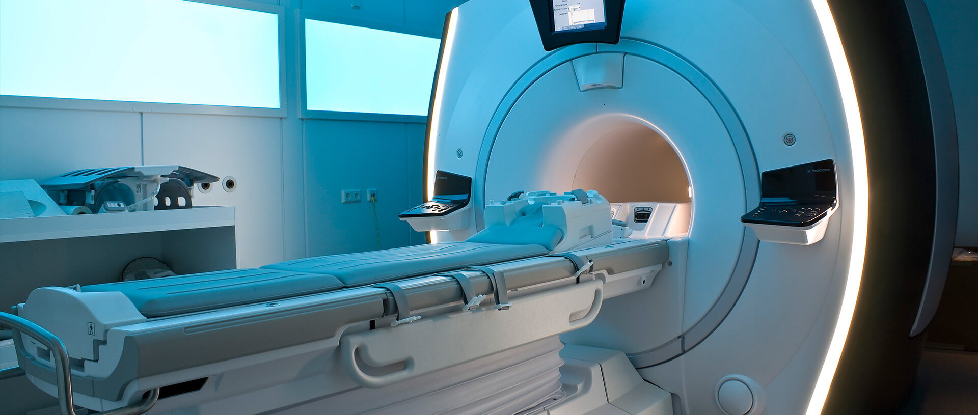 گالری تصاویر -  اهمیت و ضرورت  استفاده از دستگاه MRI